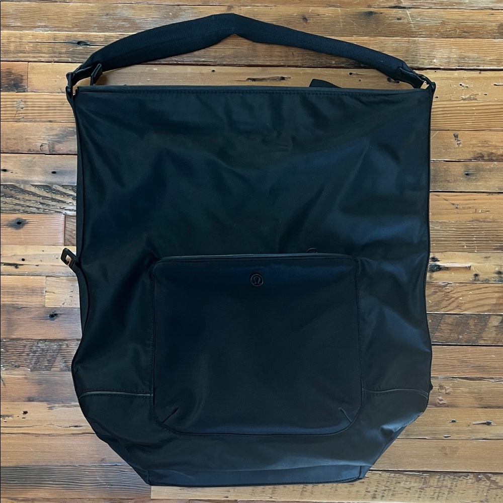Lululemon All Set Hobo Black